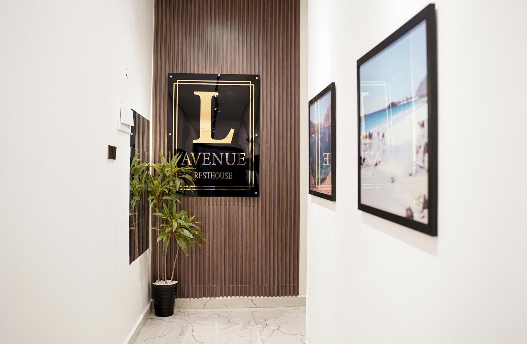 Lavenue Resthouse Apartment Низва Екстериор снимка