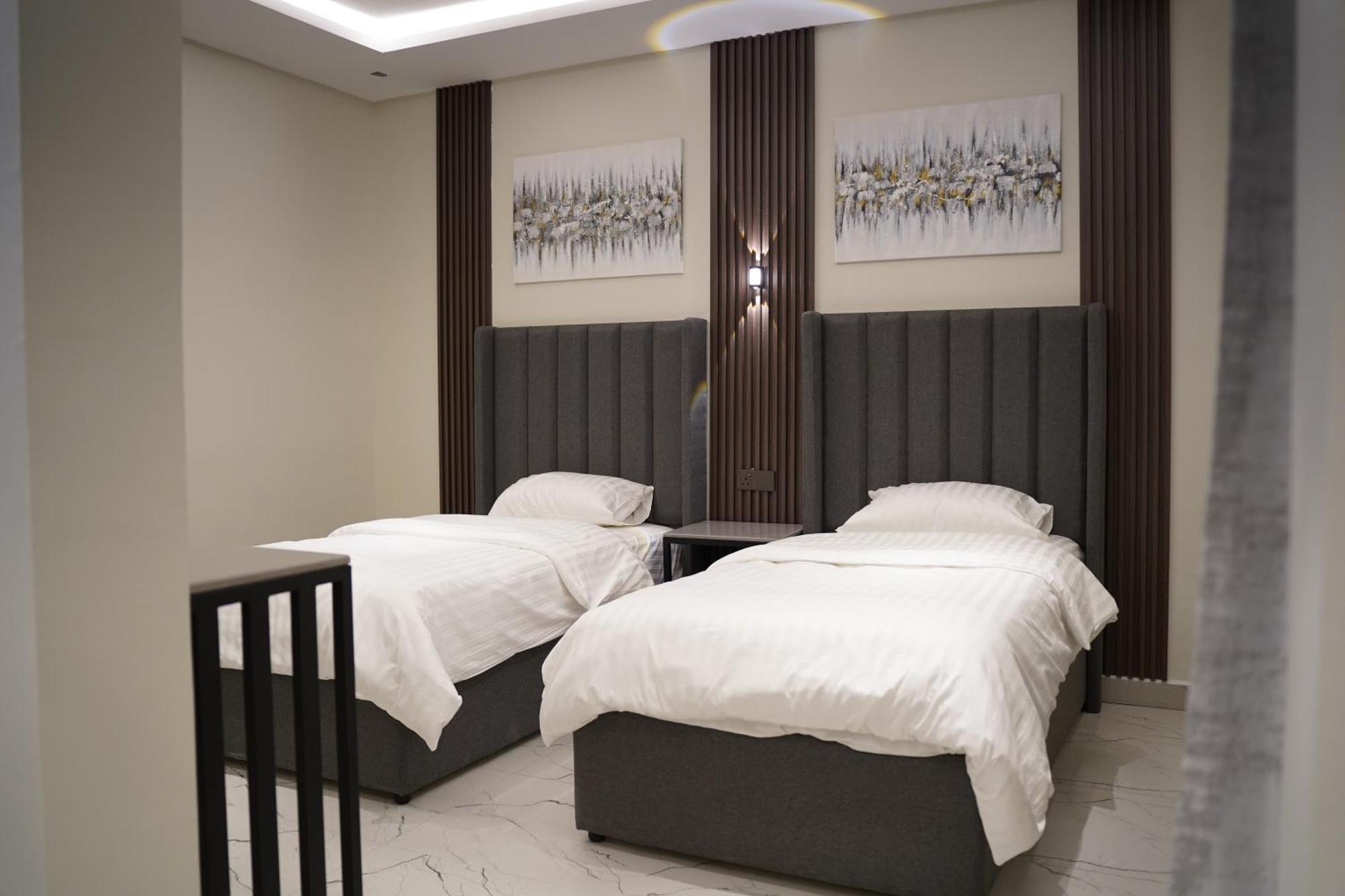 Lavenue Resthouse Apartment Низва Екстериор снимка