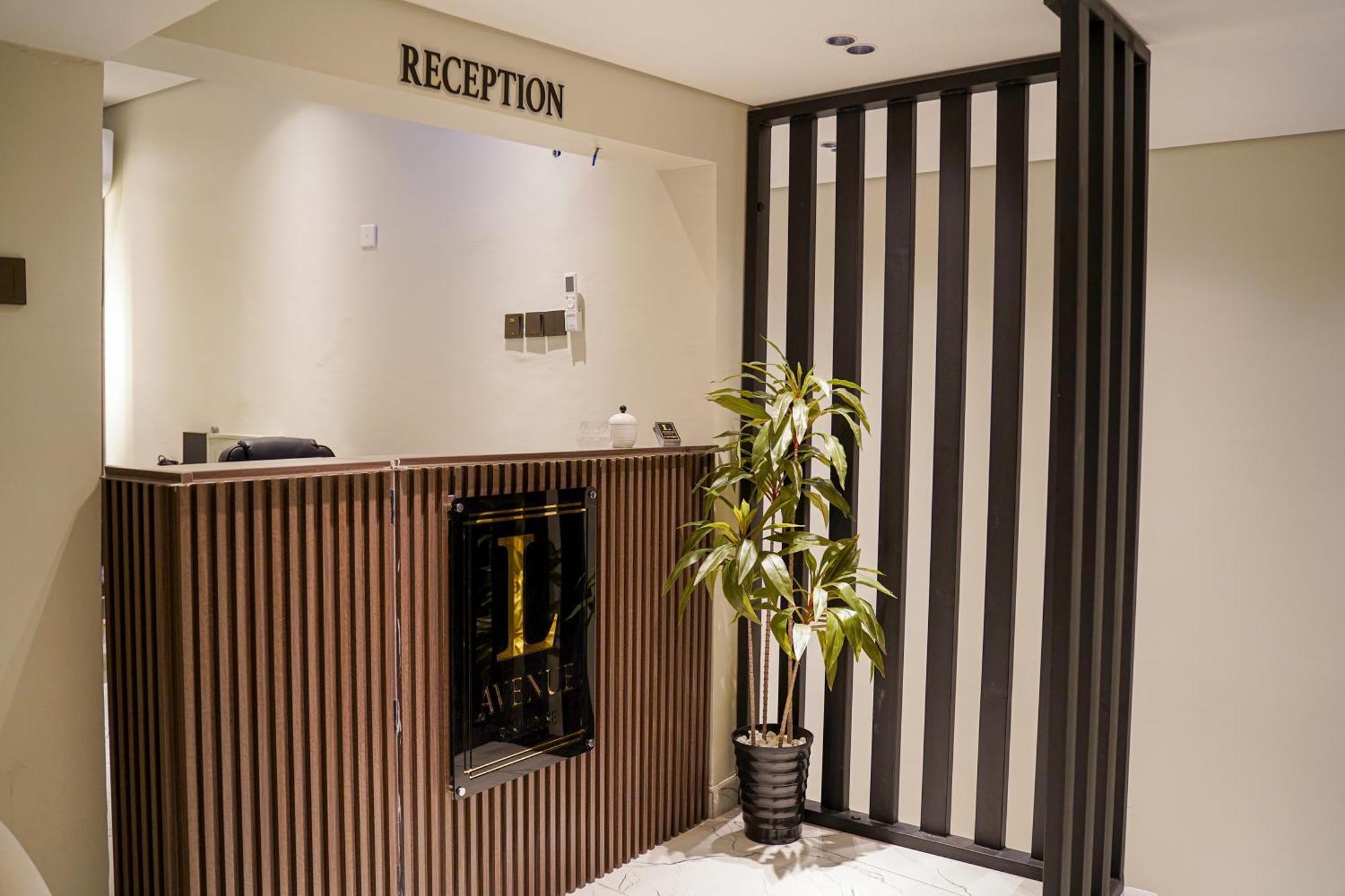 Lavenue Resthouse Apartment Низва Екстериор снимка