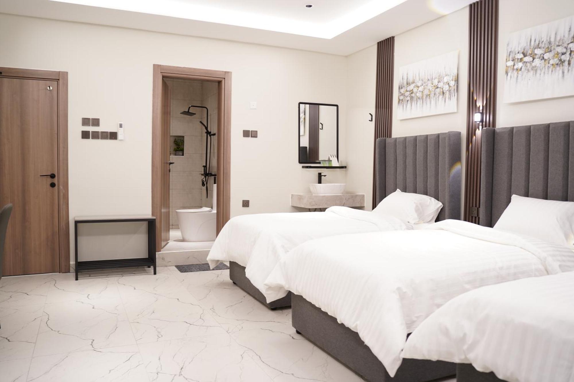 Lavenue Resthouse Apartment Низва Екстериор снимка
