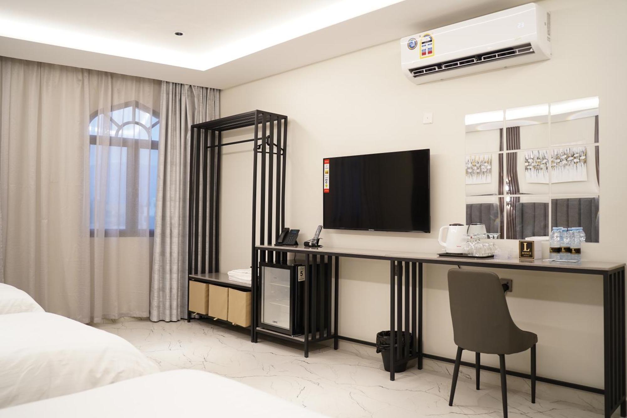 Lavenue Resthouse Apartment Низва Екстериор снимка