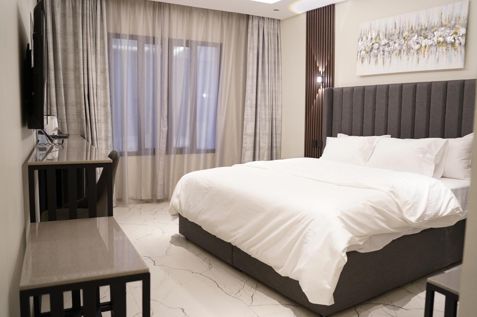 Lavenue Resthouse Apartment Низва Екстериор снимка